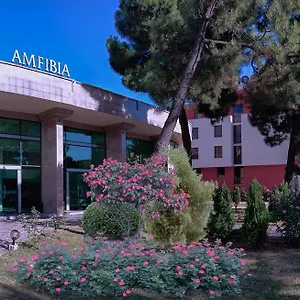 Hotel Amfibia Complex